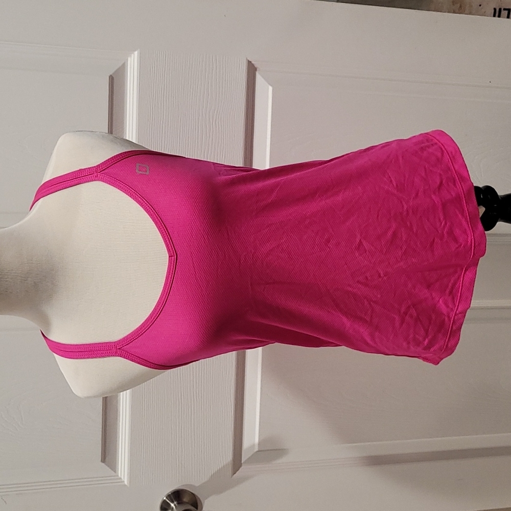 2 Pieces-Lorna Jane Active wear set, ( get one free)